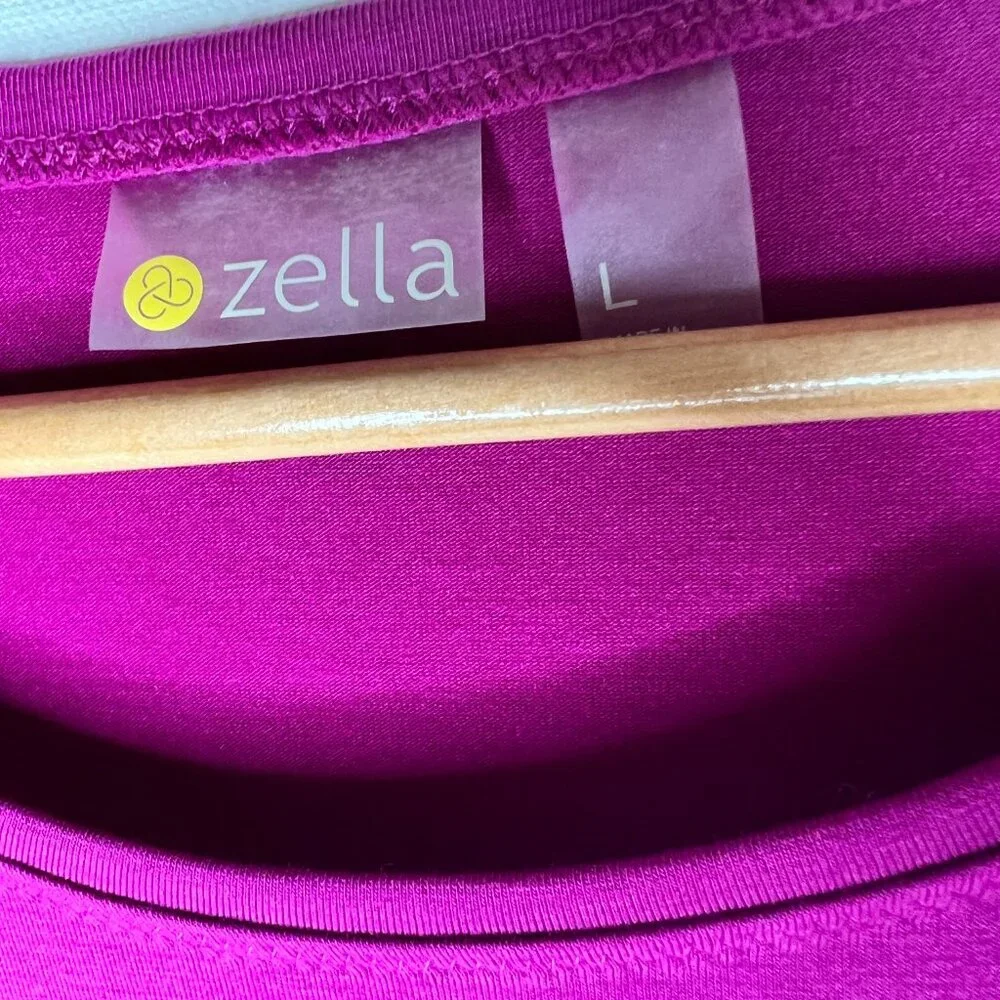 ZELLA Women's Sleeveless Athletic Athleisure Top Large NWT - Picture 3 of 5